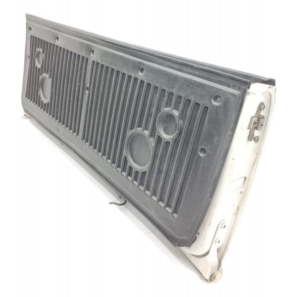 Tampa Traseira Amarok V6 2017/2023 Completa Lisa Branco