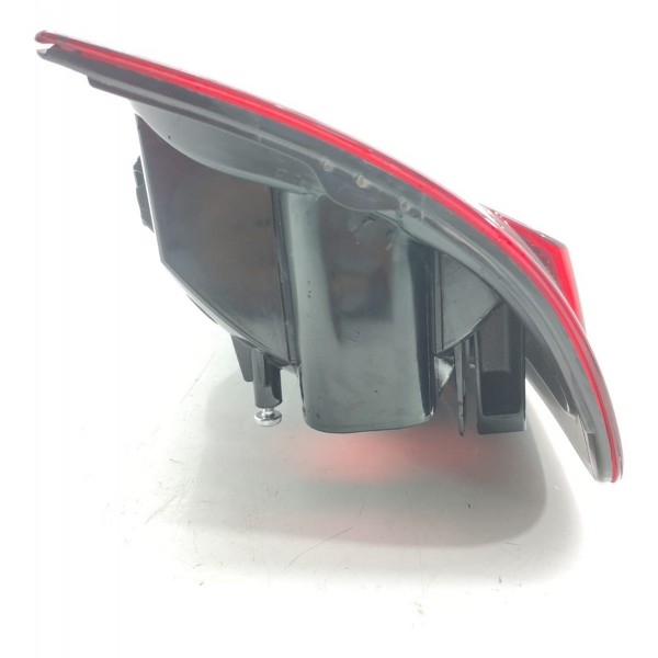 Lanterna Amarok V6 Esquerda 2017/2023 2h1945095j Esquerdo/motorista Verde