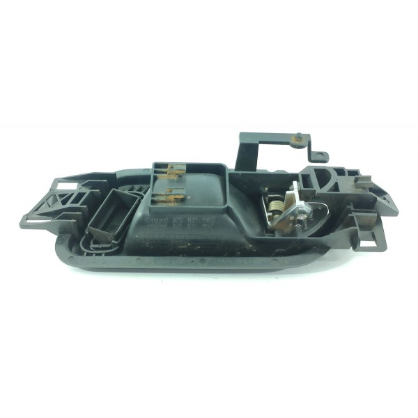 Maçaneta Interna Amarok Direita Diant/tras 2010/23 2h0837114 Prateado Dianteira/traseira