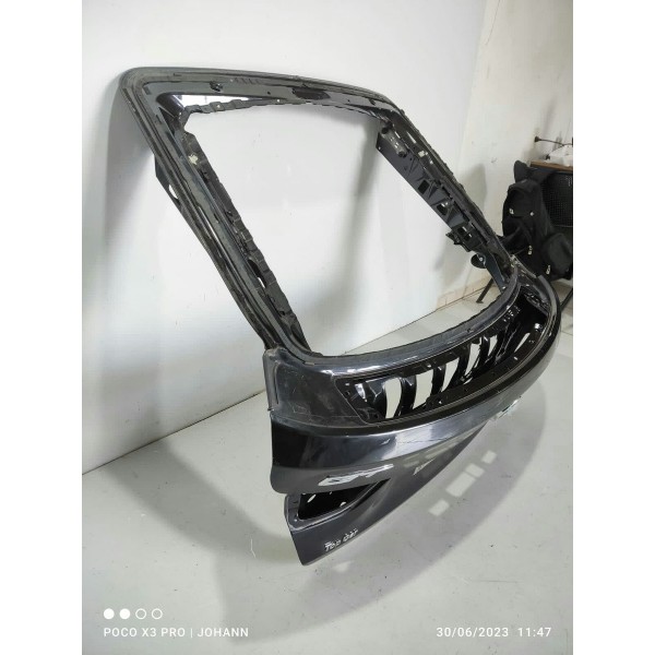 Tampa Traseira Bmw 320gt 328gt 2014/2018 Preto