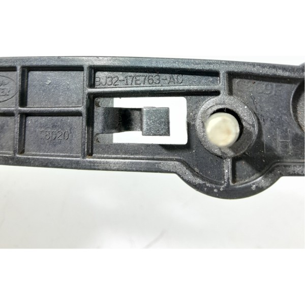 Suporte Parachoque Evoque Diantei Esq 2011/2020 Bj3217e763ac