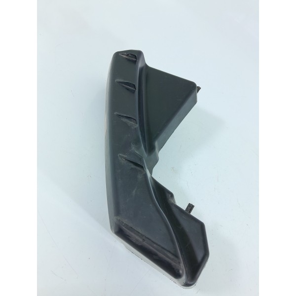 Suporte Farol Evoque Esquerdo 2011/2020 Bj3217e763bb