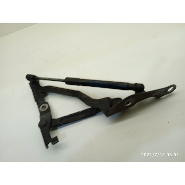 Dobradica Amortecedor Tampa Trase Fusion Esquerda 2006/20112