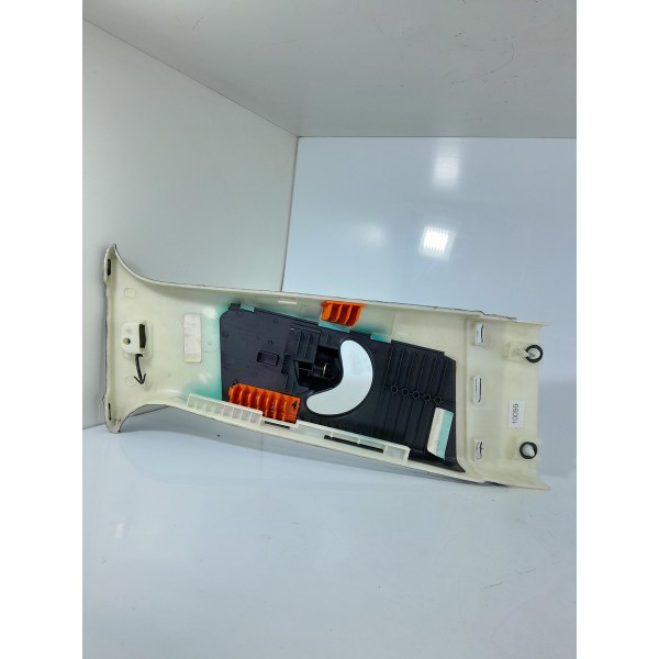 Acabamento Coluna B Esquerda Evoque 2011/2020 Bj32243a87af