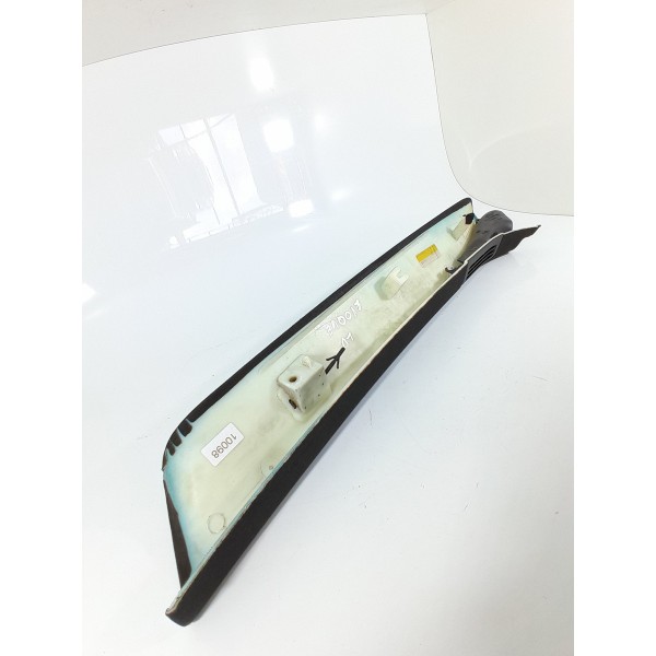 Moldura Coluna Parabrisa Evoque Direita 2011/2020 Bj3203510