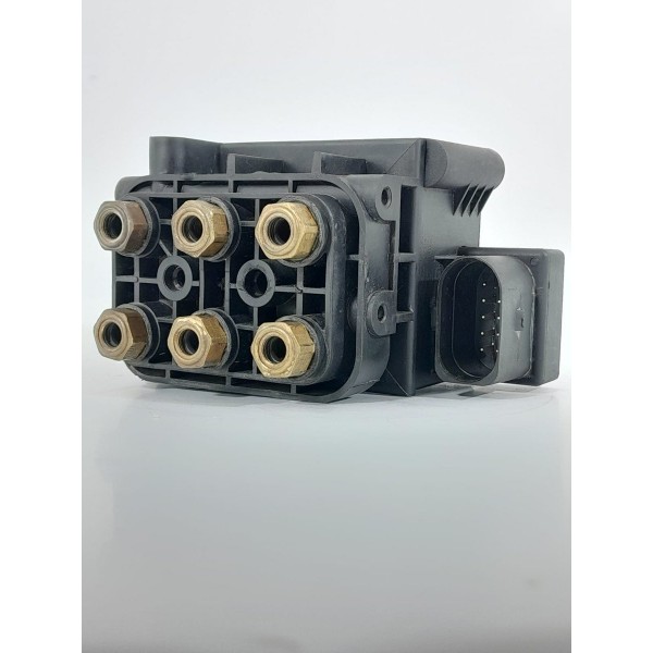 Bloco Valvulas Bolsa Ar Audi Q7 Cayenne Touareg 2012/2019