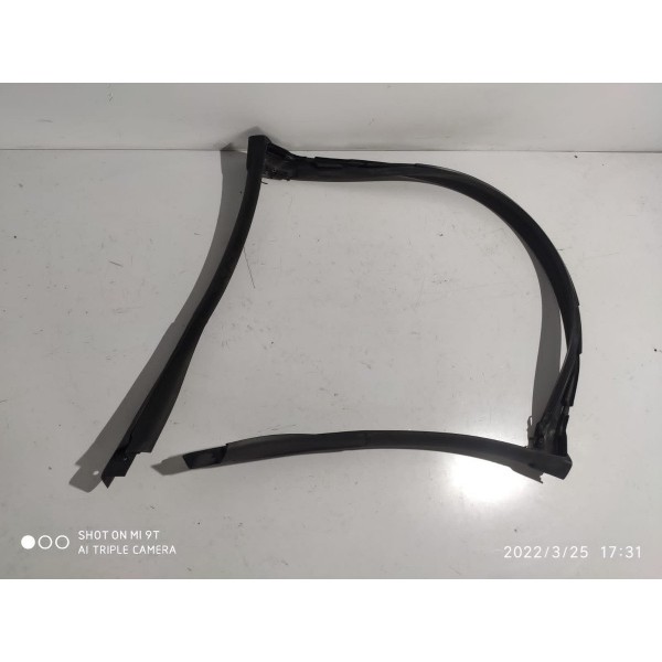 Guarnicao Parabrisa Mercedes Slk 200 350 Amg 2005 2011