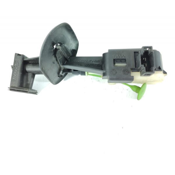 Trava Portinhola Volvo Xc60 T5 V60 2010/2016 Det 86113136