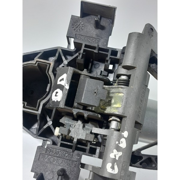 Macaneta Externa Volvo Xc60 Dianteira Dir 2008/2016 30663673