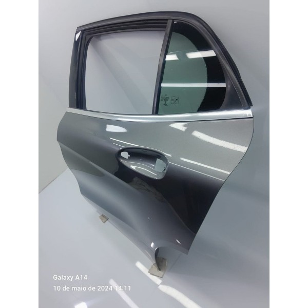 Porta Traseira Esquerda Mercedes Gla 200 250 2014/2020 Lisa Traseira Esquerda Cinza