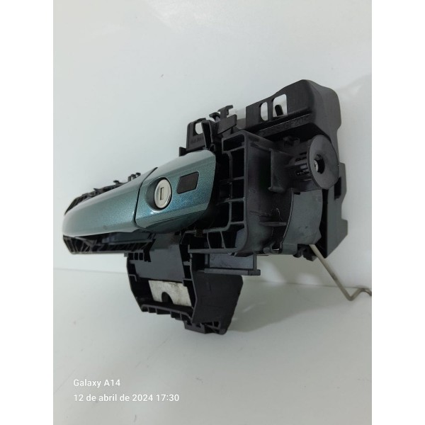 Macaneta Externa Mercedes C180 Dianteira E 08/14 A2047601534 Cinza Dianteira