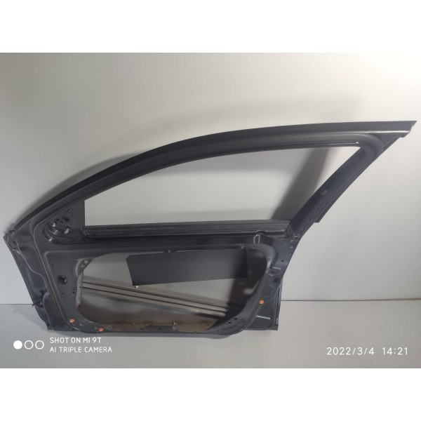 Porta Mercedes C180 C200 Dianteira Direita 2008/2014 Orig Dianteira Direita Preto