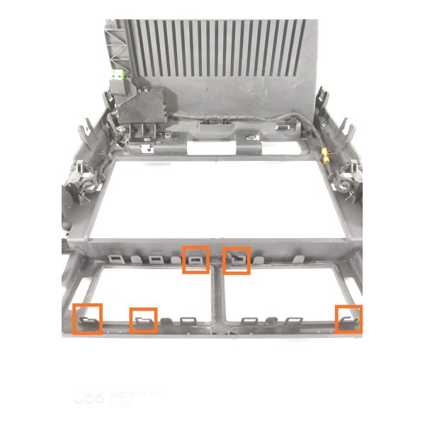 Moldura Central Painel Discovery Sport 2014 2019 Fk7204634ab Preto