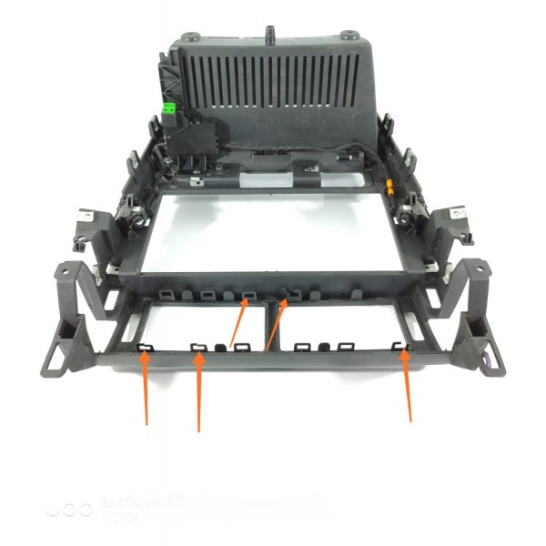 Moldura Central Painel Discovery Sport 2014 2019 Fk7204634ab Preto