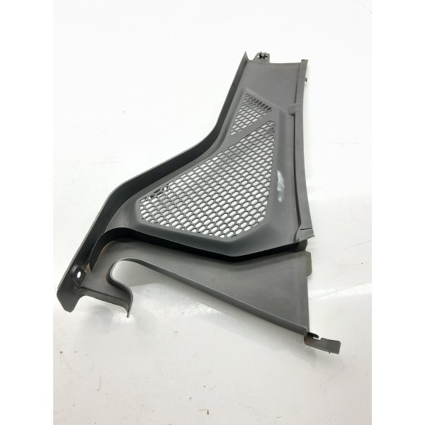 Grade Parabrisa Bmw X5 Esquerda 2014/2018 64319245593 Det