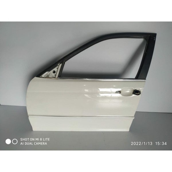 Porta Dianteira Esquerda  Bmw 320 323 3281998/2004 Dianteira Esquerda Branco