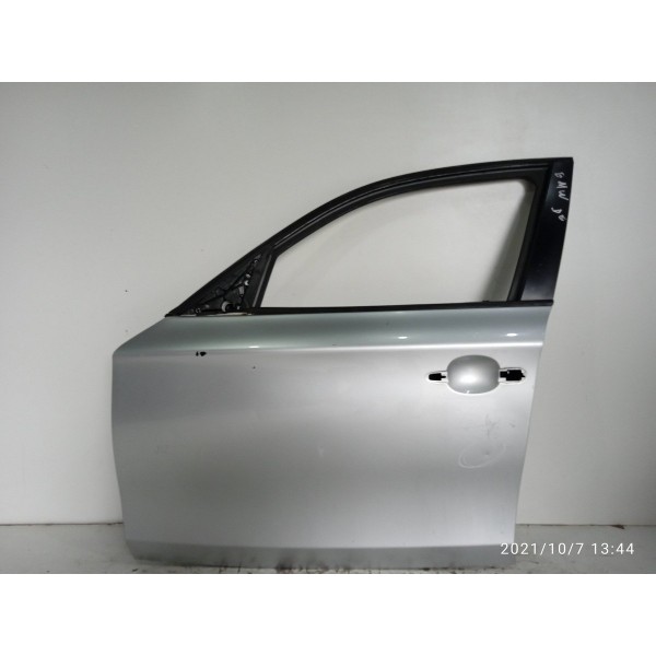 Porta Dianteira Esquerda Bmw 118 120 130 2005/2011 Det Dianteira Esquerda Prateado