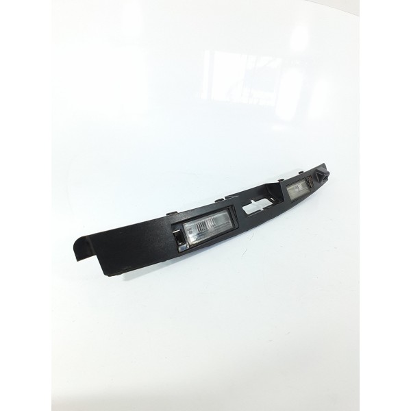 Moldura Luz Placa Hyundai Ix35 2016/2022 873722s010 Preto