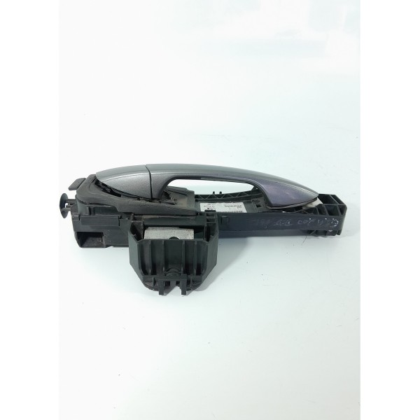 Macaneta Externa Mercedes Gla Dianteira D 14/20 A2047601800 Dianteira