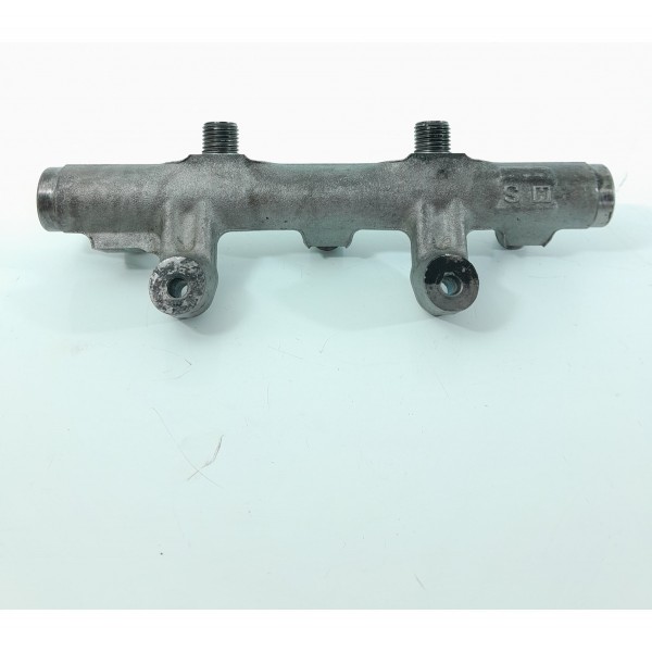 Flauta Bico Amarok V6 3.0 Esquerda 2017/2023 059130089cs