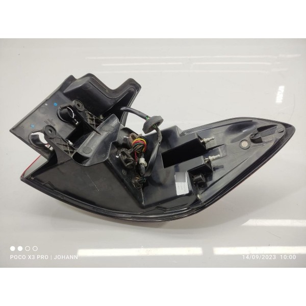 Lanterna Esquerda Tiggo 8 2019/2022 605000201 Esquerdo/motorista Vermelho