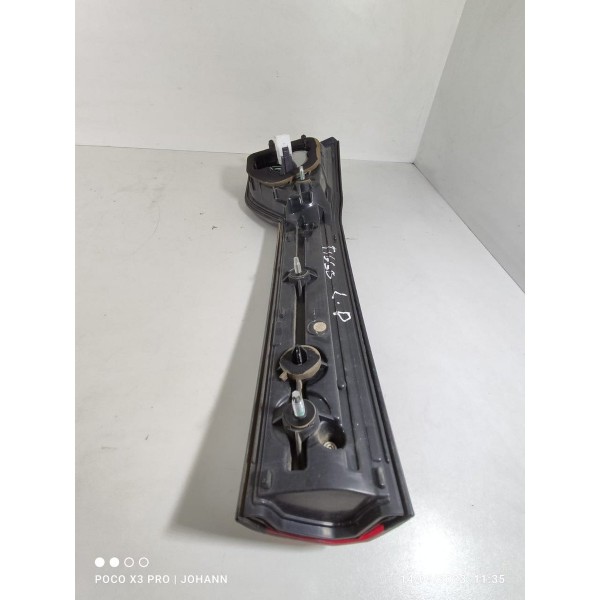 Lanterna Direita Tiggo 8 2019/202 Tampa Tras 605000204 Direito/passageiro Vermelho