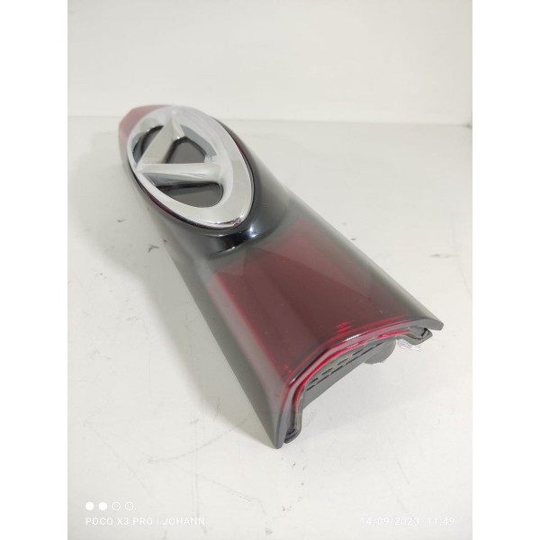 Aplique Tampa Traseira Tiggo 8 2020/2022 605000205 Ambos Lados Vermelho