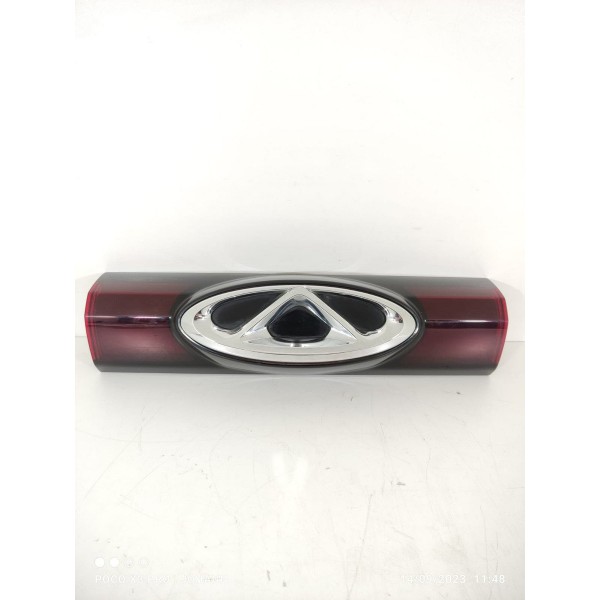 Aplique Tampa Traseira Tiggo 8 2020/2022 605000205 Ambos Lados Vermelho