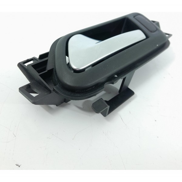 Macaneta Interna Amarok Traseira Esq 2010/2023 2h0837113c Preto Traseira