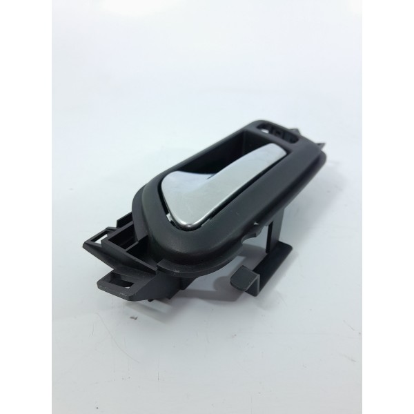 Macaneta Interna Amarok Dianteira Esq 2010/2023 2h0837113d Preto Dianteira