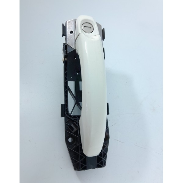 Macaneta Externa Amarok Dianteira Esq 2010/2023 5n0837885h