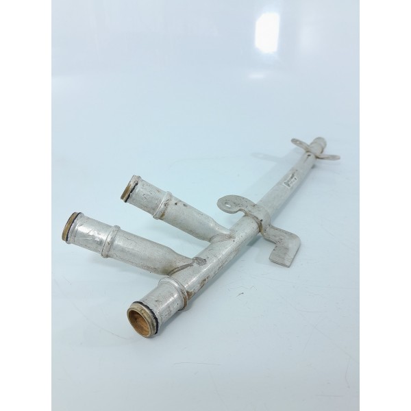 Tubo Cano Agua Amarok V6 3.0 2017/2023 2h6121065ak