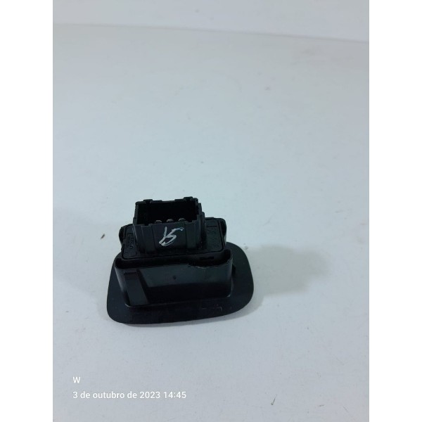 Botao Vidro Peugeot 2008 Traseiro 2017 2021 2024 98007446