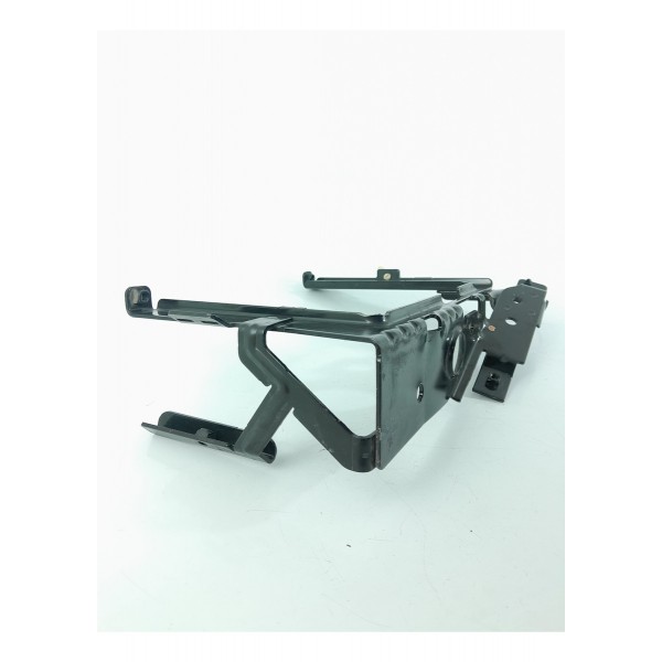 Suporte Interno Painel Amarok V6 2017/2023 2h6906317c