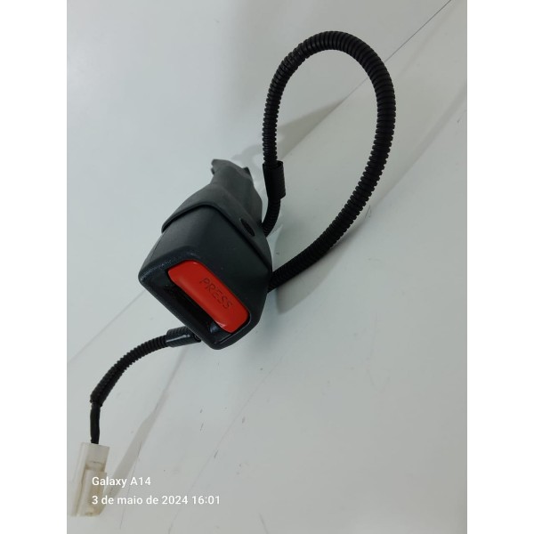 Engate Cinto Corolla Dianteiro Dir 2020 2021 2022 2023 2024