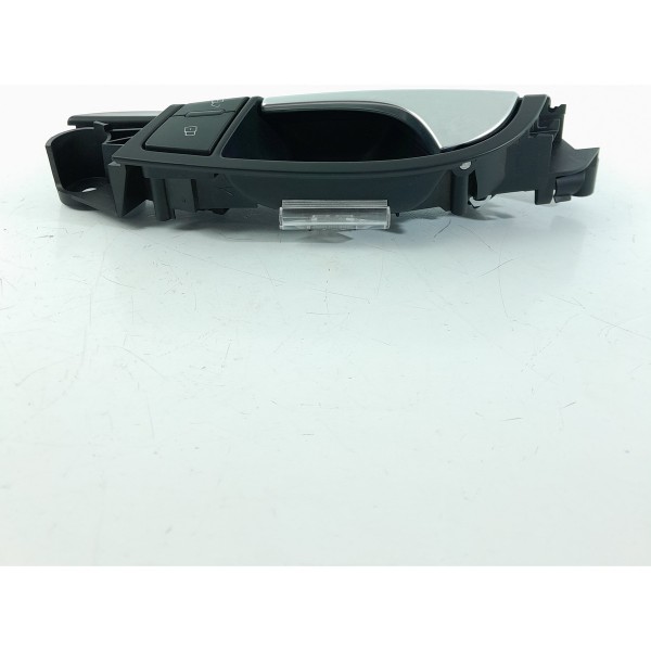 Macaneta Interna Audi Q7 Dianteira Esq 2010/2015 4l0959527 Preto Dianteira