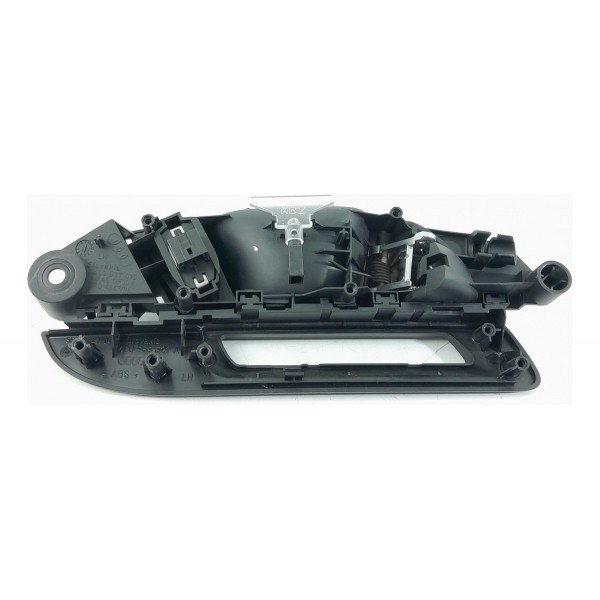 Macaneta Interna Audi Q7 Dianteira Esq 2010/2015 4l0959527 Preto Dianteira