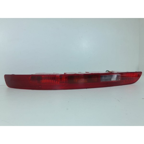 Lanterna Parachoque Q5 Esquerda 2008/2015 8r0945095 Esquerdo/motorista Vermelho