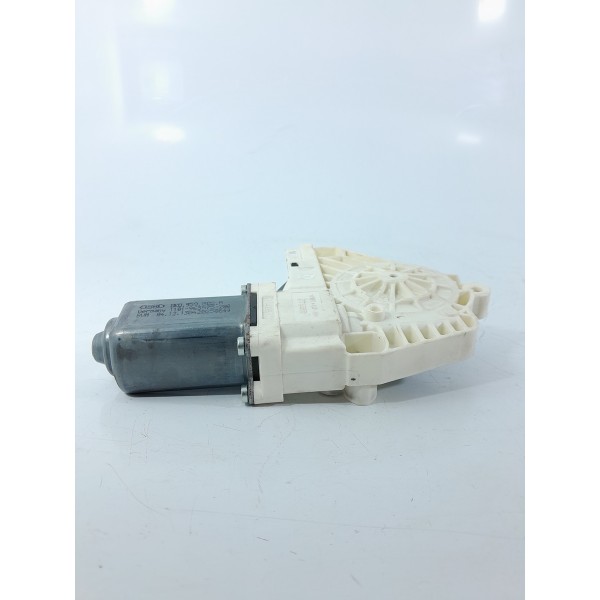 Motor Maquina Vidro Audi Q7 Diant Dir 2010/2015 8k0959802a