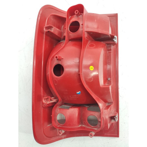 Lanterna Amarok Direita 2010/2016 Direito/passageiro Vermelho