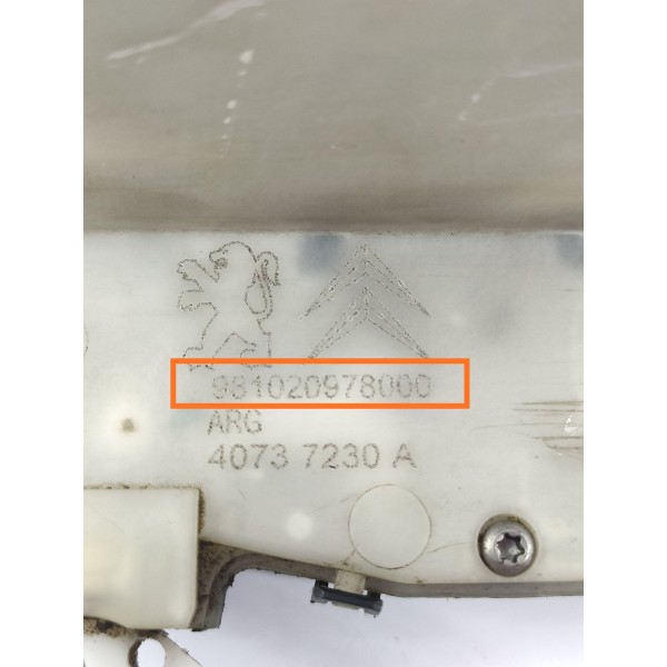 Fechadura Porta Peugeot 208 Trasseira Esq 13/19 981020978000