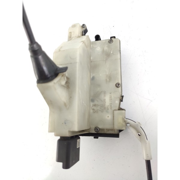Fechadura Porta Peugeot 208 Trasseira Esq 13/19 981020978000