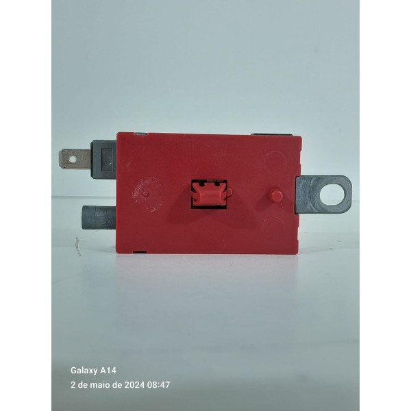 Modulo Amplificador Antena Discovery Sport 14/19 Fk7218c847 Vermelho