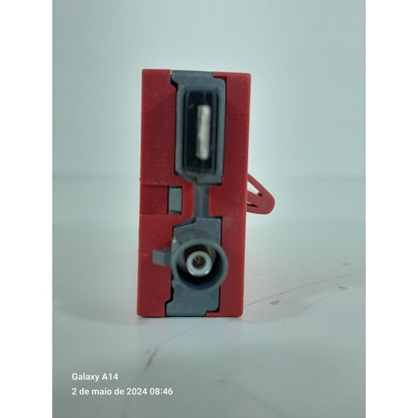 Modulo Amplificador Antena Discovery Sport 14/19 Fk7218c847 Vermelho