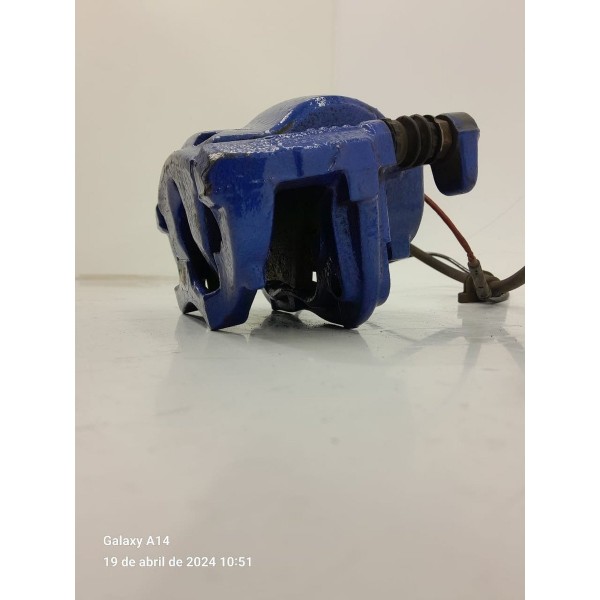 Pinca Bmw 320 330 M G20 Dianteira Direita 2019/2025