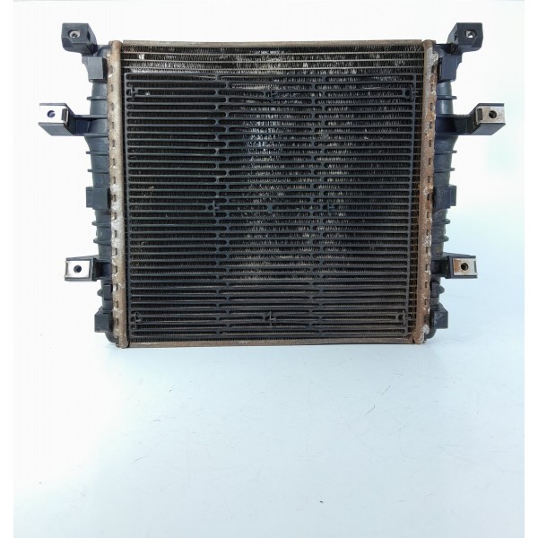 Radiador Agua Auxiliar Audi Q7 3.0 2010/2015 7l8121212a