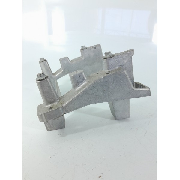 Suporte Console Central Audi Q7 2010/2015 7l0863345