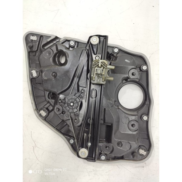 Maquina Vdro Traseira Direita Bmw 320 330 2019/20257432236