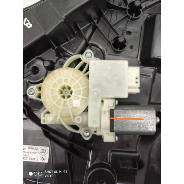 Maquina Vdro Traseira Direita Bmw 320 330 2019/20257432236