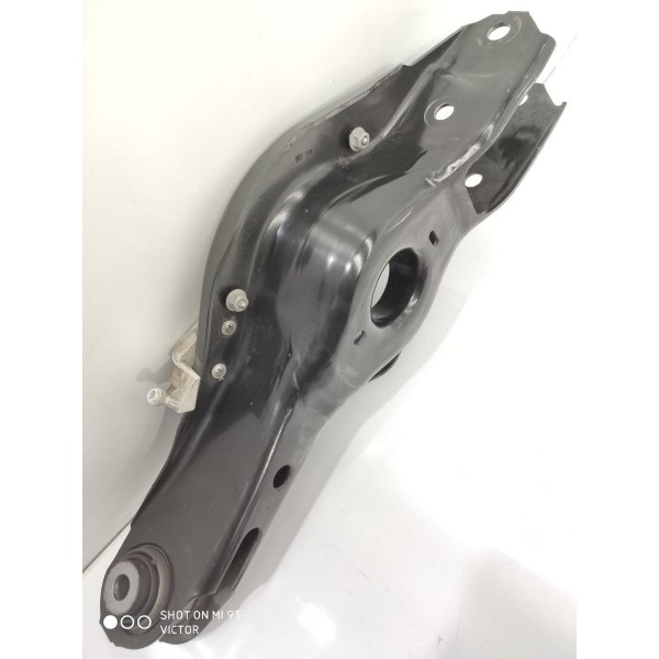 Bandeja Bmw 320 330i Traseira Dir/esq 2019/2025 6886448